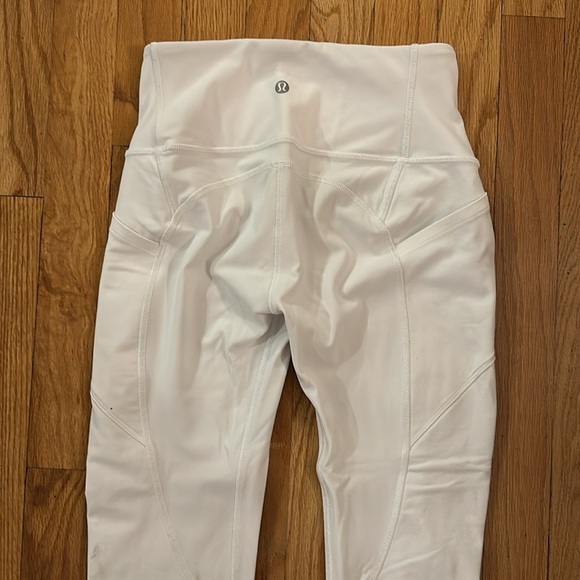 Lululemon sz 4 All The Right Places Crop II 23" White High-Waisted Leggings VGUC - Picture 6 of 12